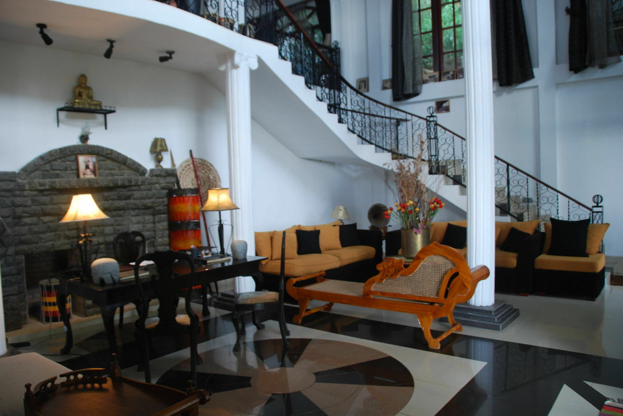 The Richmond House 3*