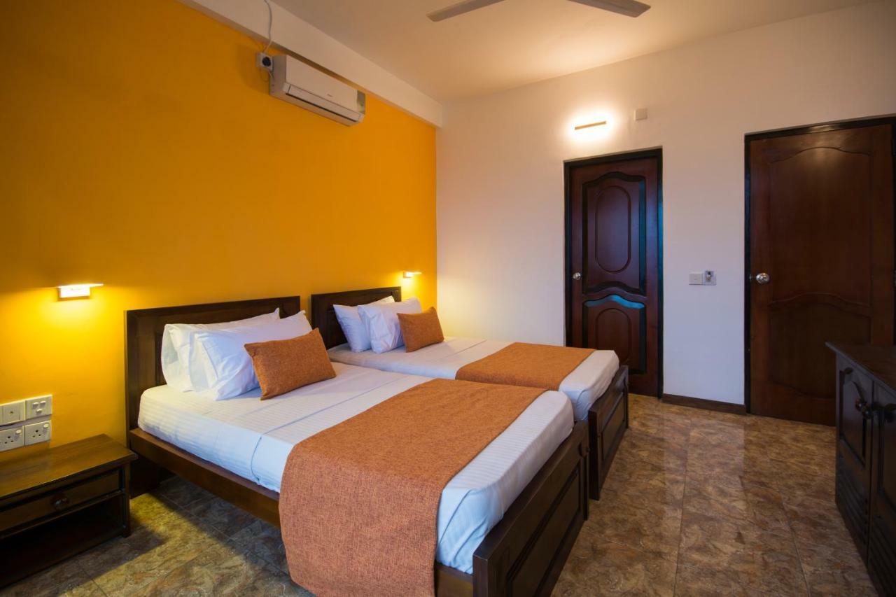 Hotel Ceyloni Panorama