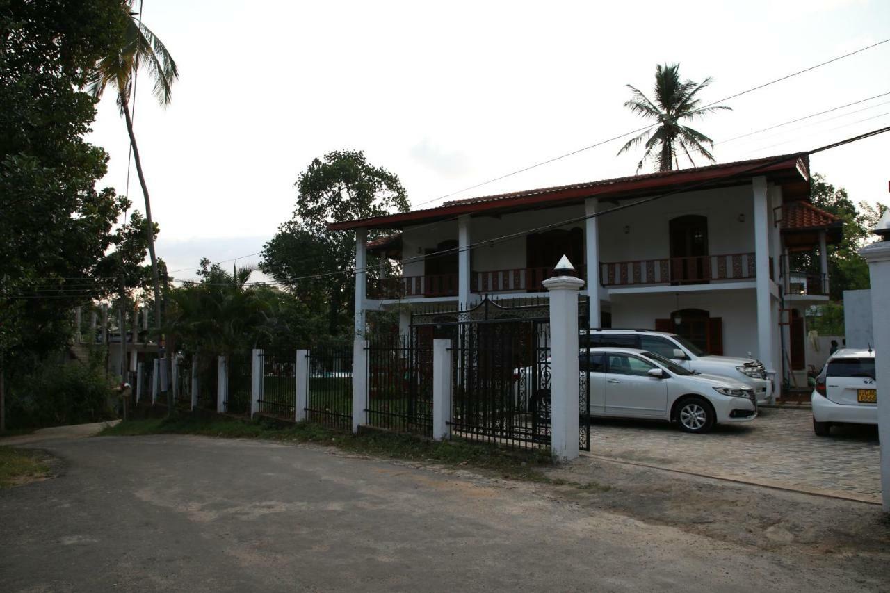 Resort Alikele *