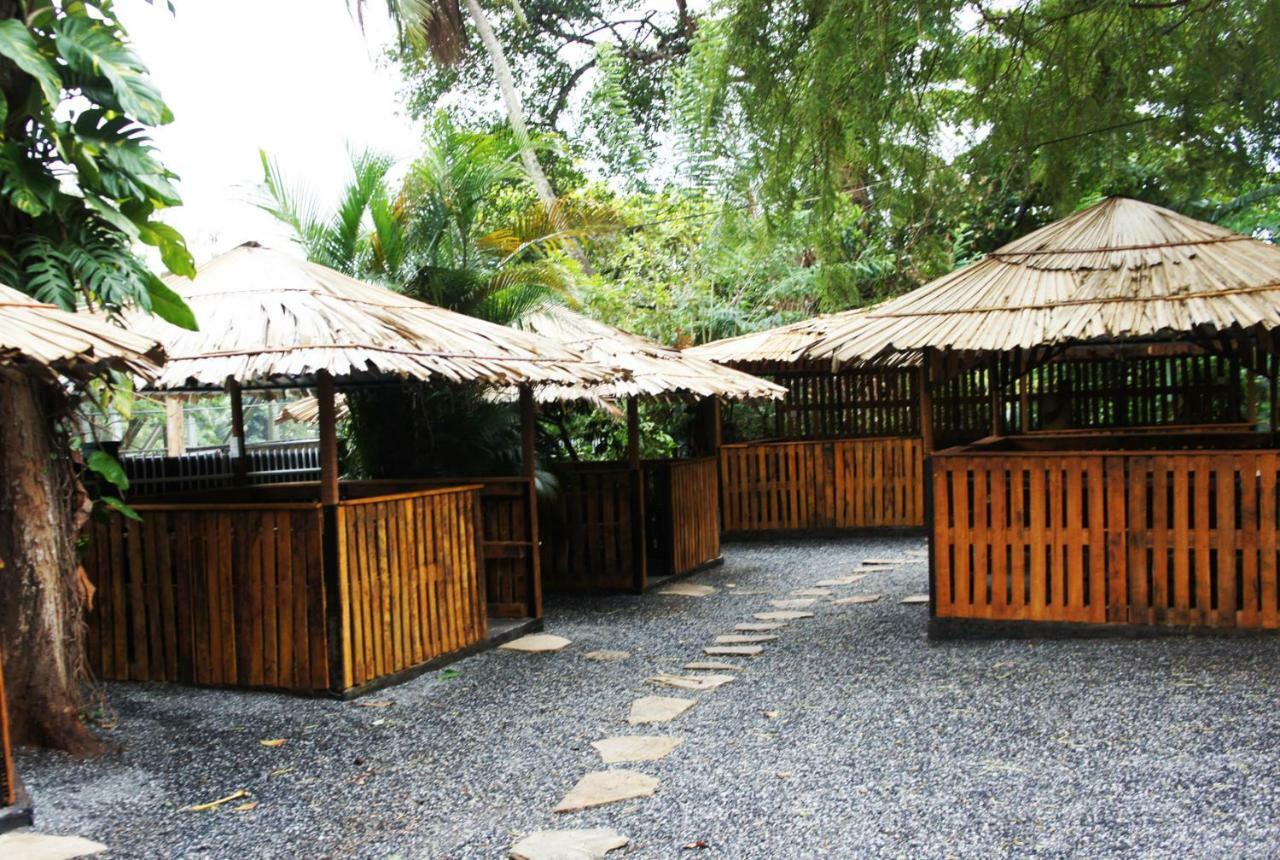 Madala Rest Hotel *
