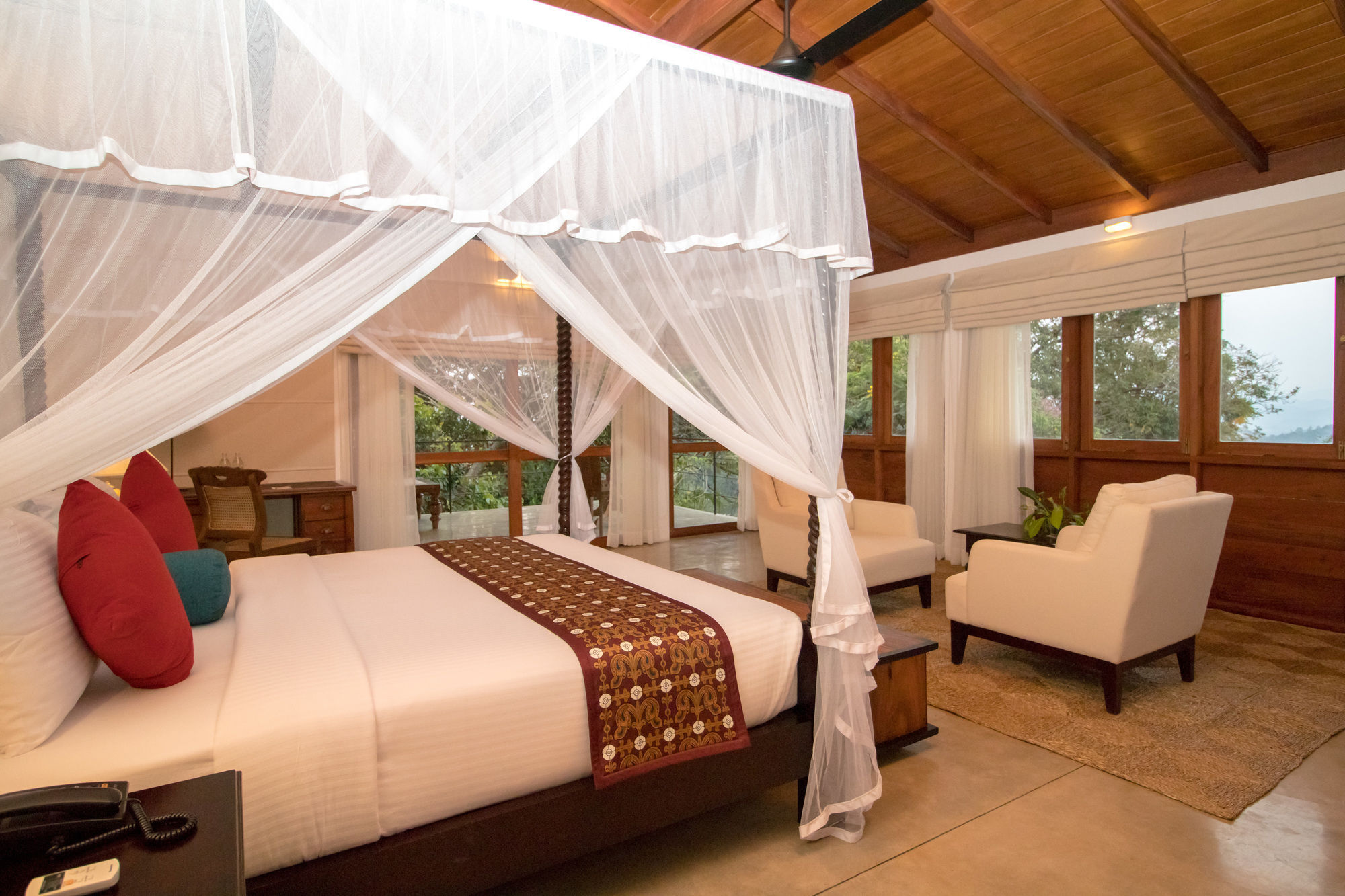 Kings Pavilion Luxury Hotel