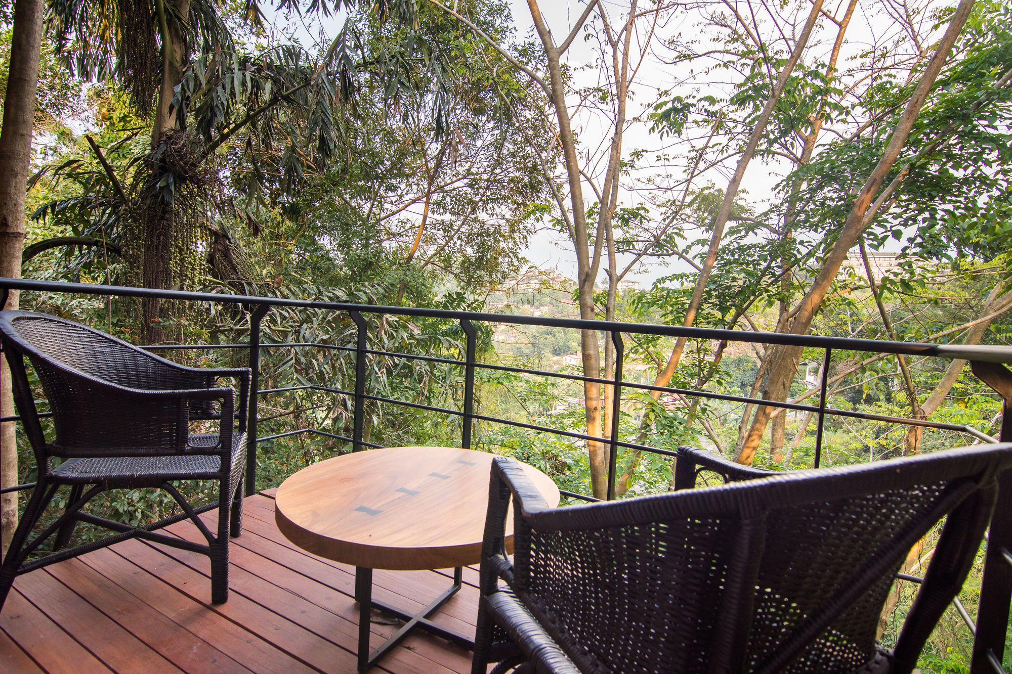 Kings Pavilion Luxury Hotel Kandy