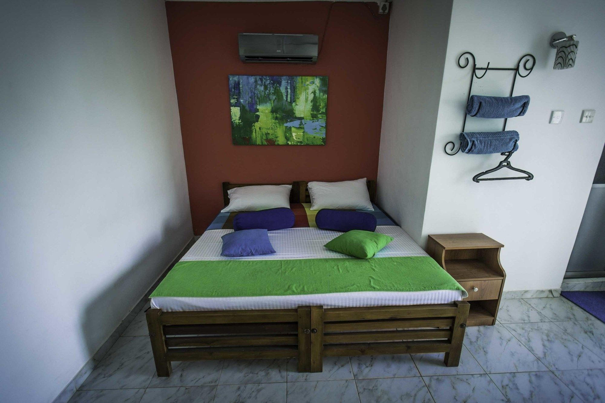 Lacasa Guest house 2*