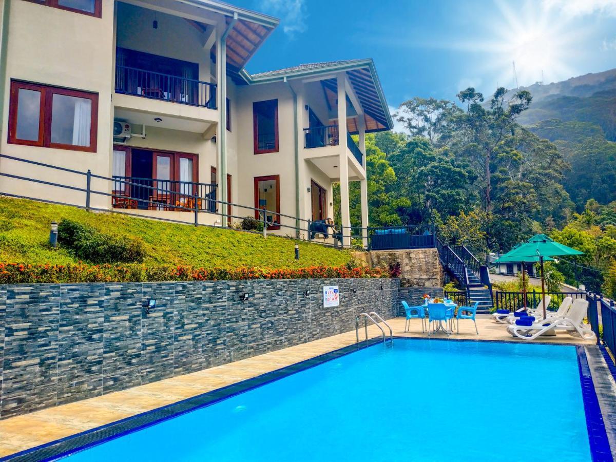 The Grand Hills Hotel