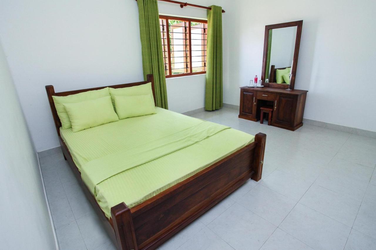 12 B 1/1, Lewella Rd, Apartment Kandy