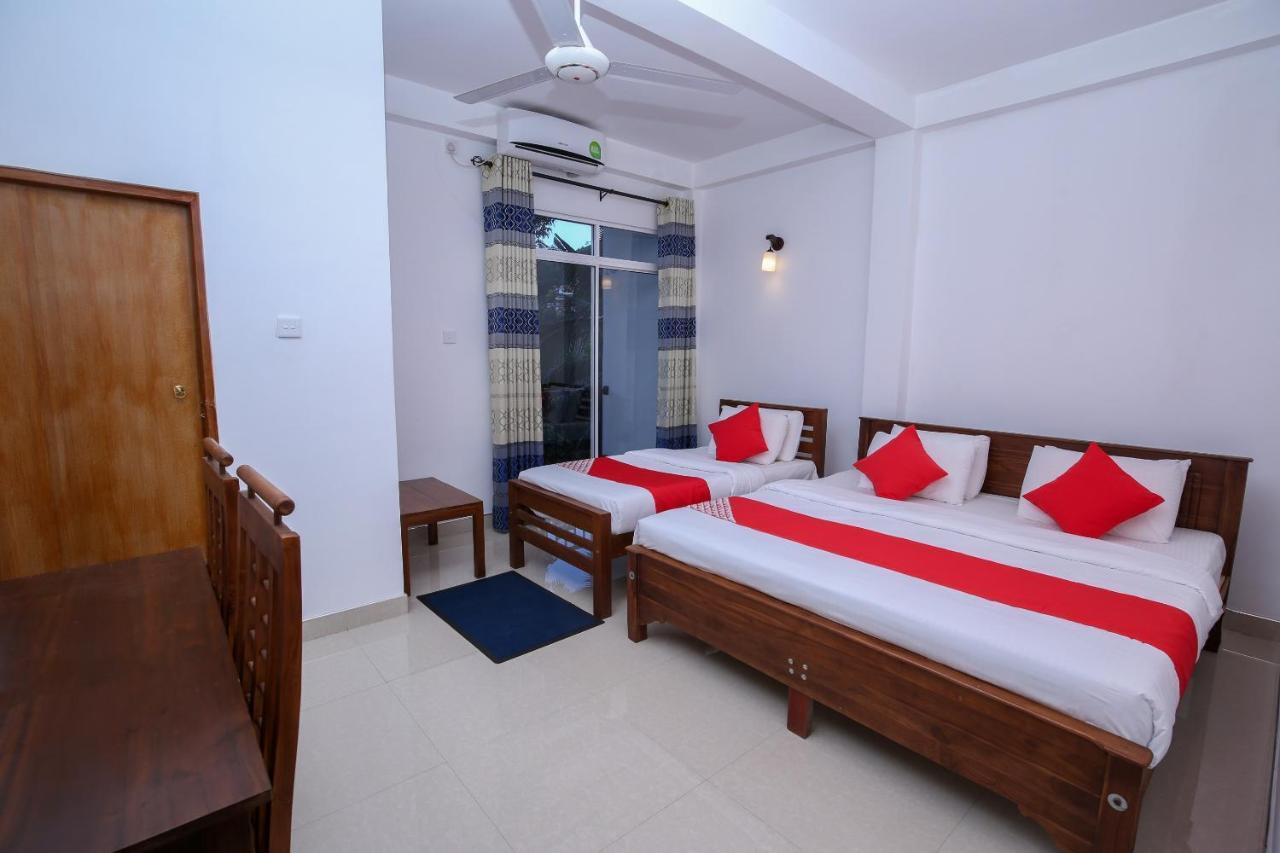 Oyo 438 Sarala Hotel