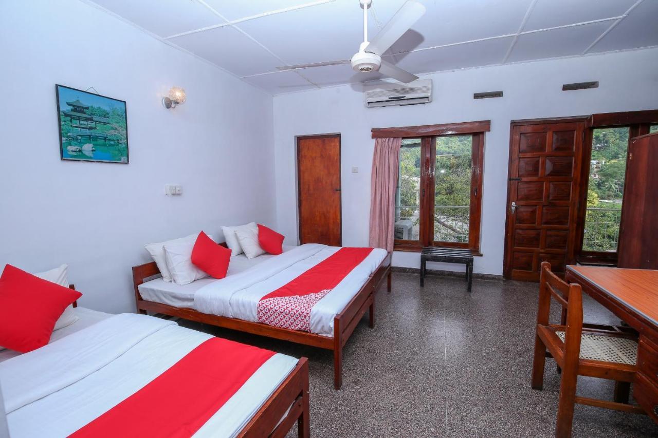 Oyo 436 Sandakelum Tourist Kandy
