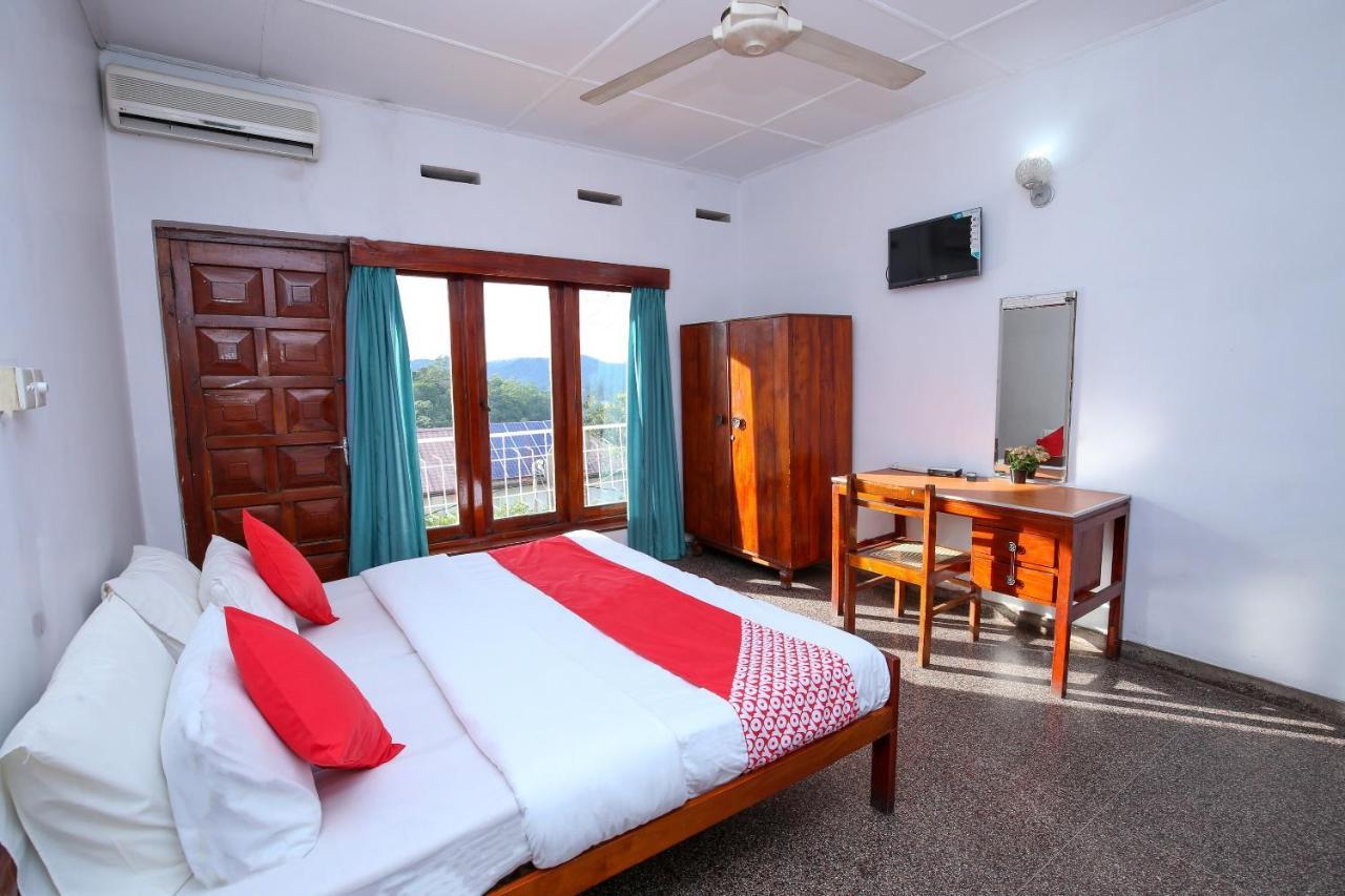 Oyo 436 Sandakelum Tourist 3* Kandy