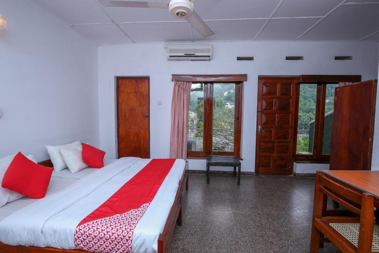 Oyo 436 Sandakelum Tourist 3* Kandy