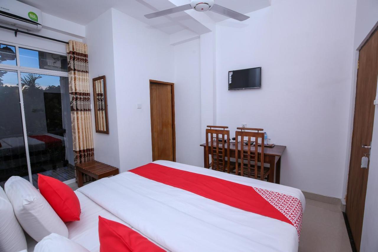 Oyo 438 Sarala Hotel Kandy