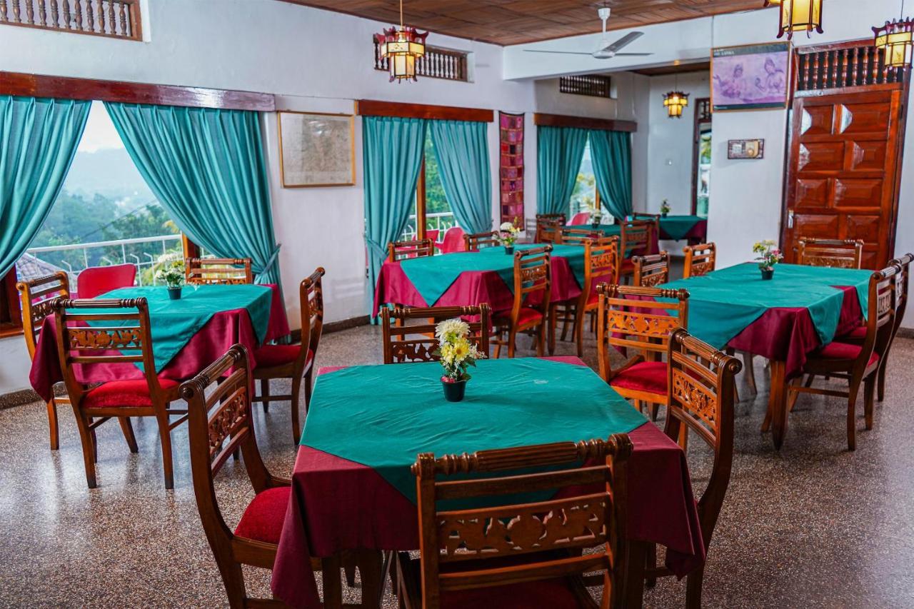 Oyo 436 Sandakelum Tourist 3*