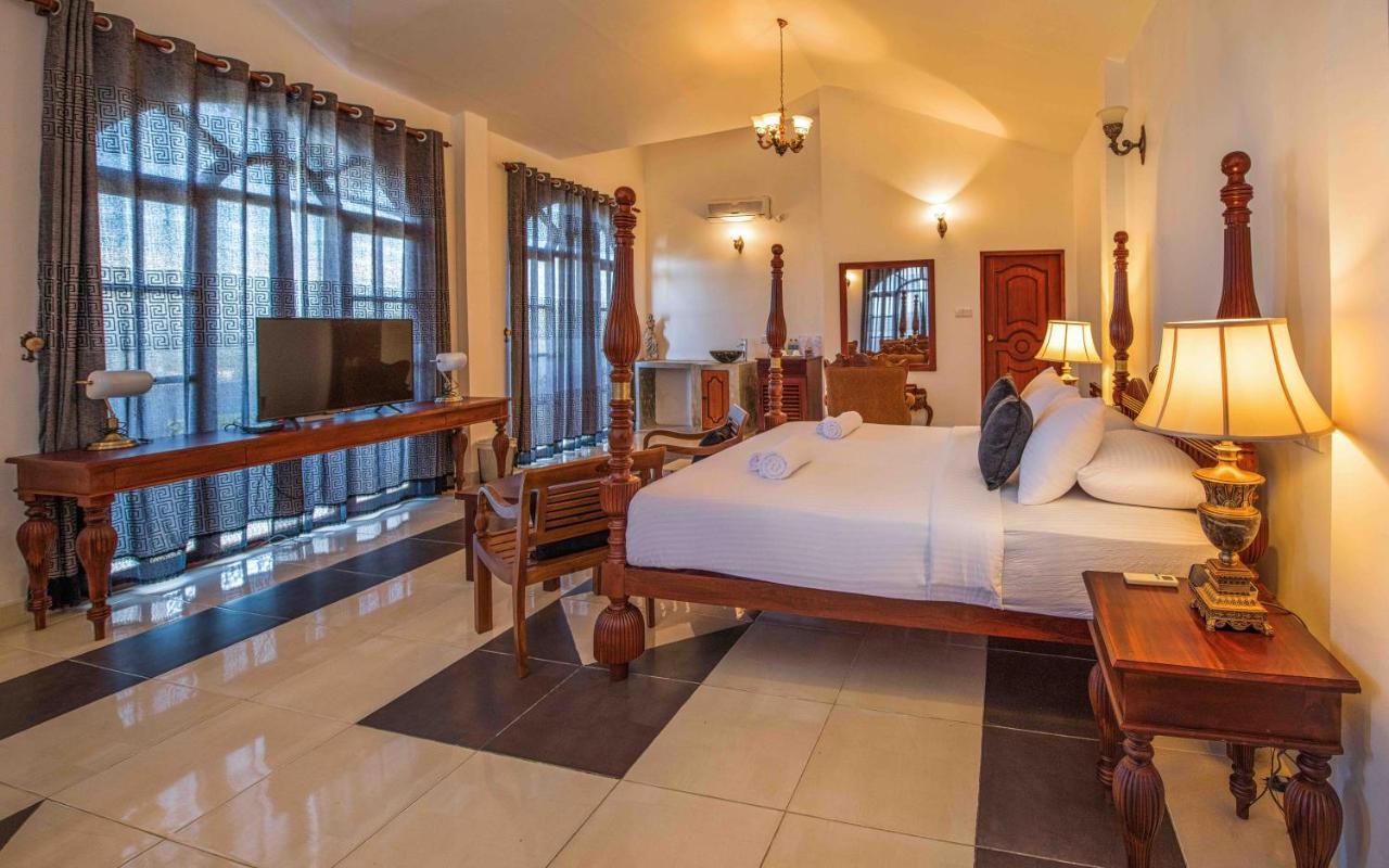 Ceylonbreezekandy Hotel *