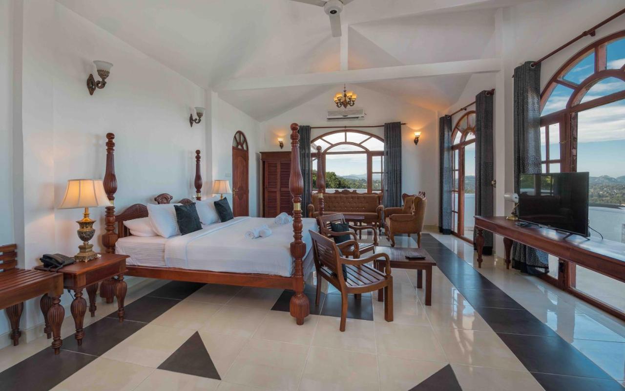 Hotel Ceylonbreezekandy