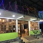 Tikiri Latha Hanthana