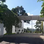The Mountbatten Hotel