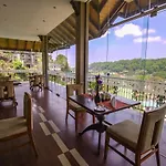 Kings Ridge Kandy