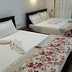Kandy Moon Hills Hotel