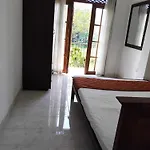 Kandy Wellington Home