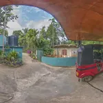 Apple Sara Home Stay