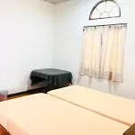 Kandyan Holiday Center