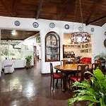 Kandy Inn Madugalle\'S Family Guest House