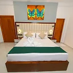Vishwa Retreat Hotel
