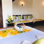 Laaya Kandy