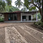 Manudi Kandy Hostel