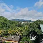 Wagi Villa & Hostel \