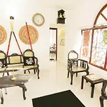 2In1 Kandy Hostel
