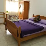 New Reverie Hill Bungalow