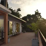 Feel Home