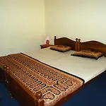 Mahagedara Holiday Home