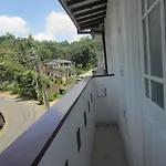 Owinrich Kandy