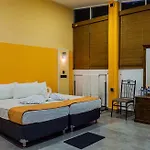 Kandy City Rooms & Hostel