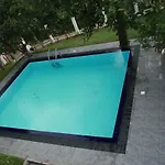 Alikele Villa