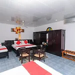 Kandy Green View Bungalow