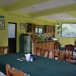 Green Woods Guest