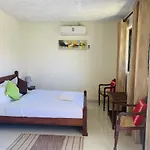 Villa 66