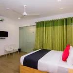 Capital O 249 Elephant Bath Hotel