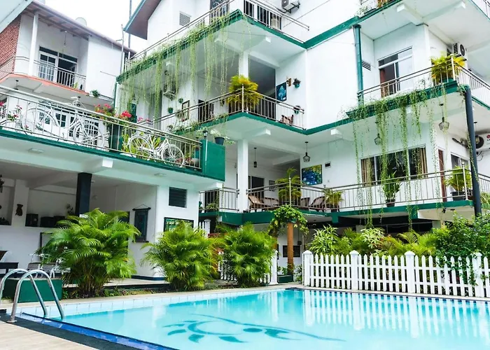 Kandy Riverside Villa