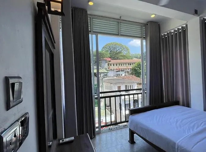Kandy City Inn