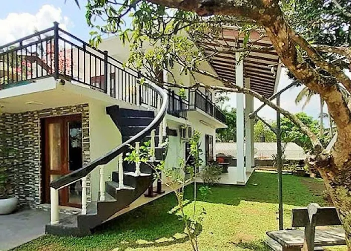 Villa 121