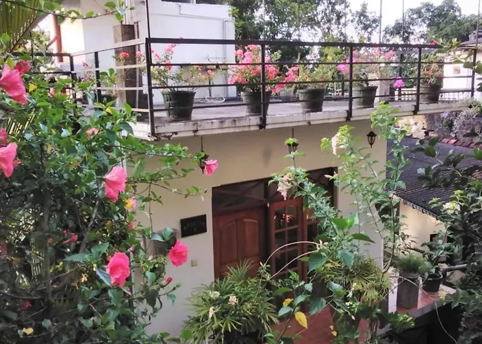 Araliya Home Stay