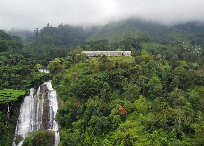 Hunas Falls