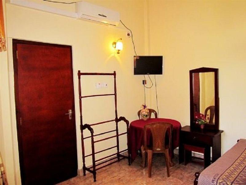 Oyo 433 Paradise Hotel Kandy