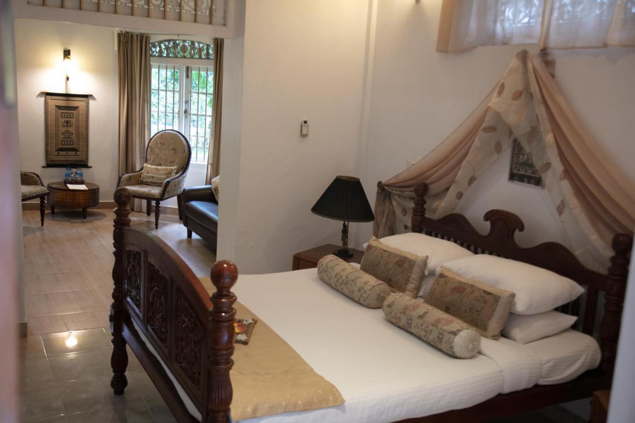 Manor House-kandy 3*