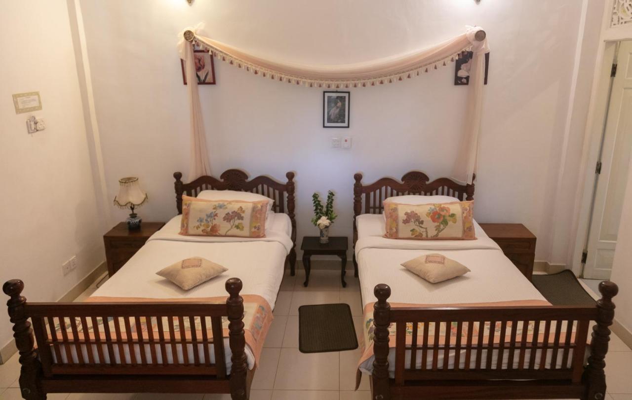 Manor House-kandy Hotel