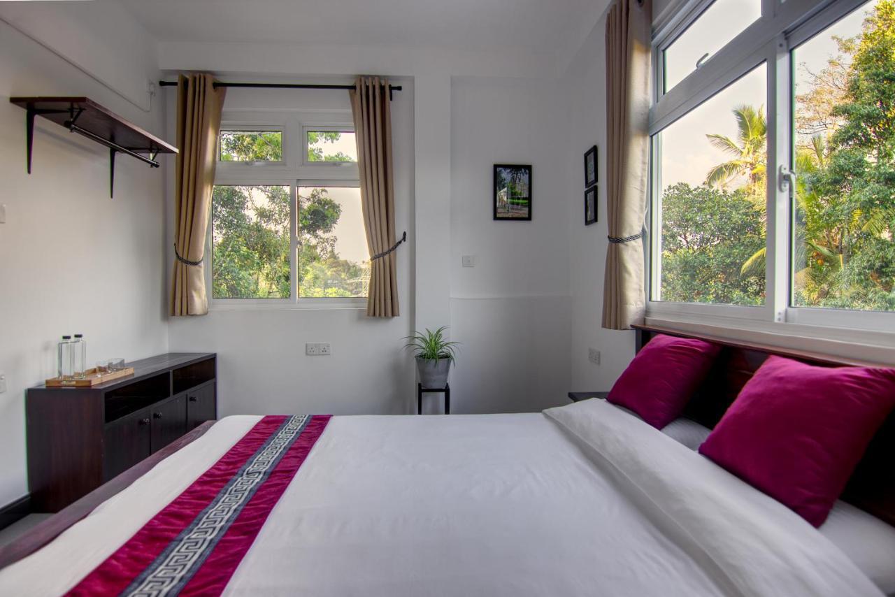 De Paris A Kandy