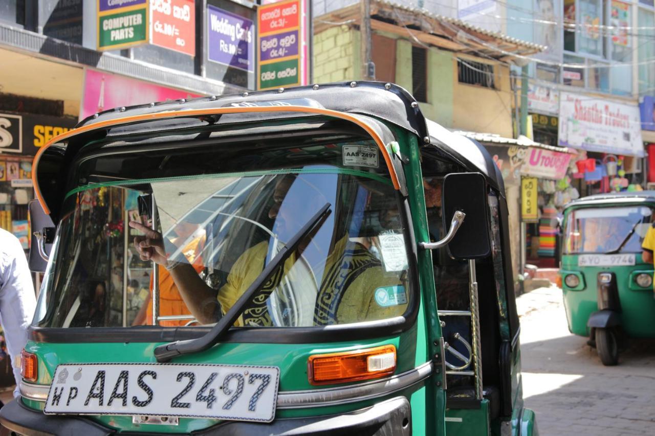 De Paris A Homestay Kandy
